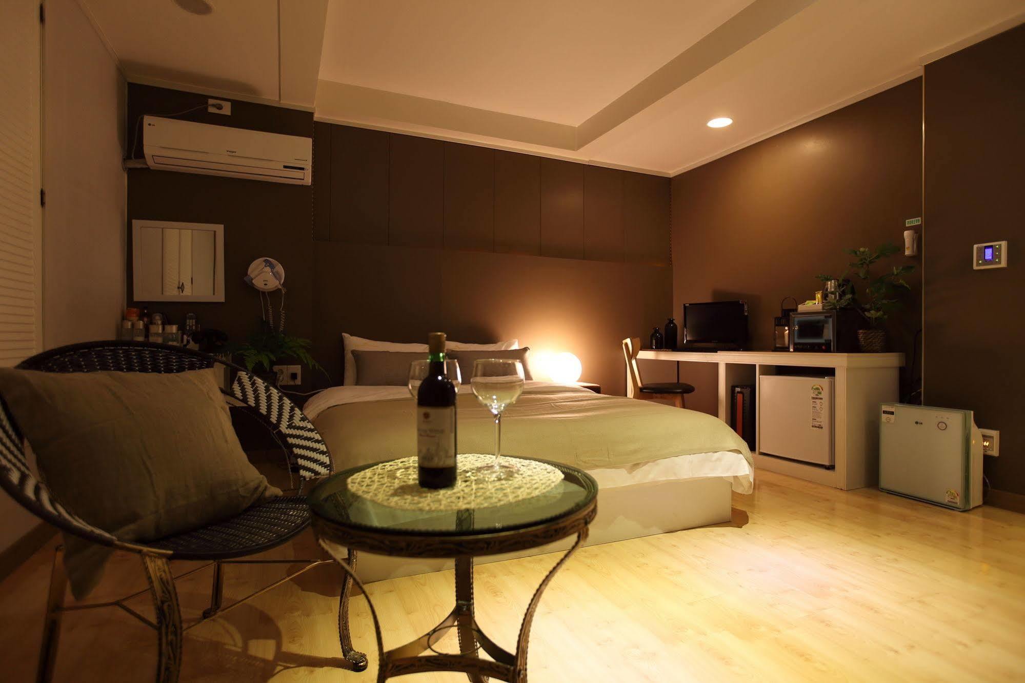 River Hotel Namwon Luaran gambar